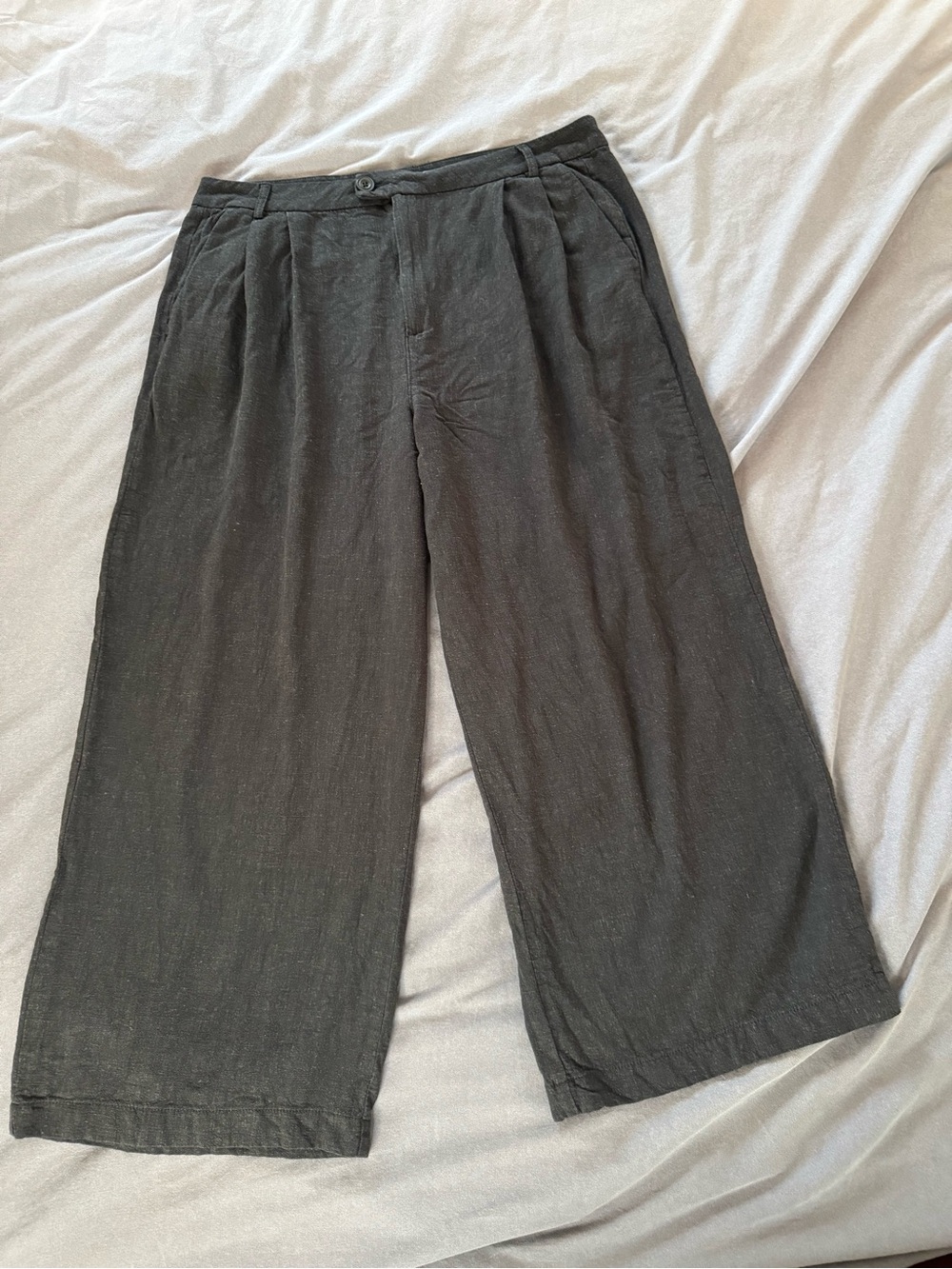 Ricki's EUC size 16 Black Wide-Leg Linen-Blend Chinos